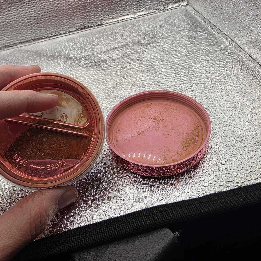 Jeffree Star Magic Star Setting Powder - Caramel- New In Box-